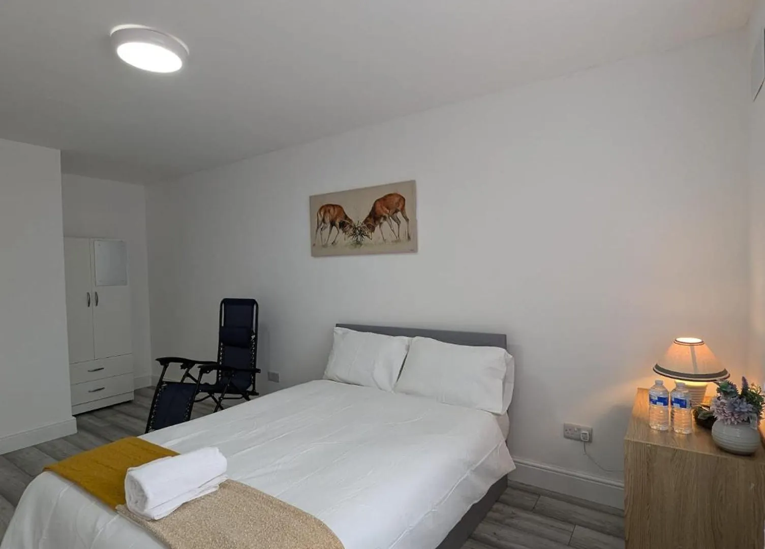 Modern 3 Bedroom Apartments - London Docklands
